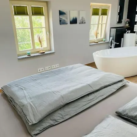 Traumvilla Im Herzen Hainichens Buitenkant foto