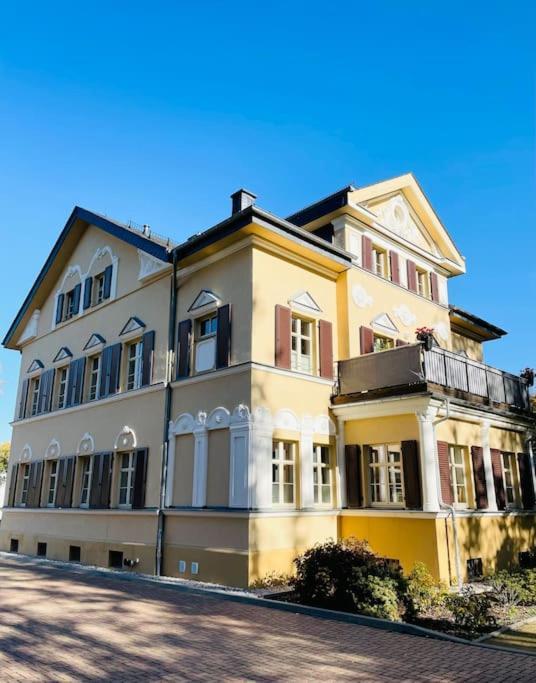 Traumvilla Im Herzen Hainichens Apartment *